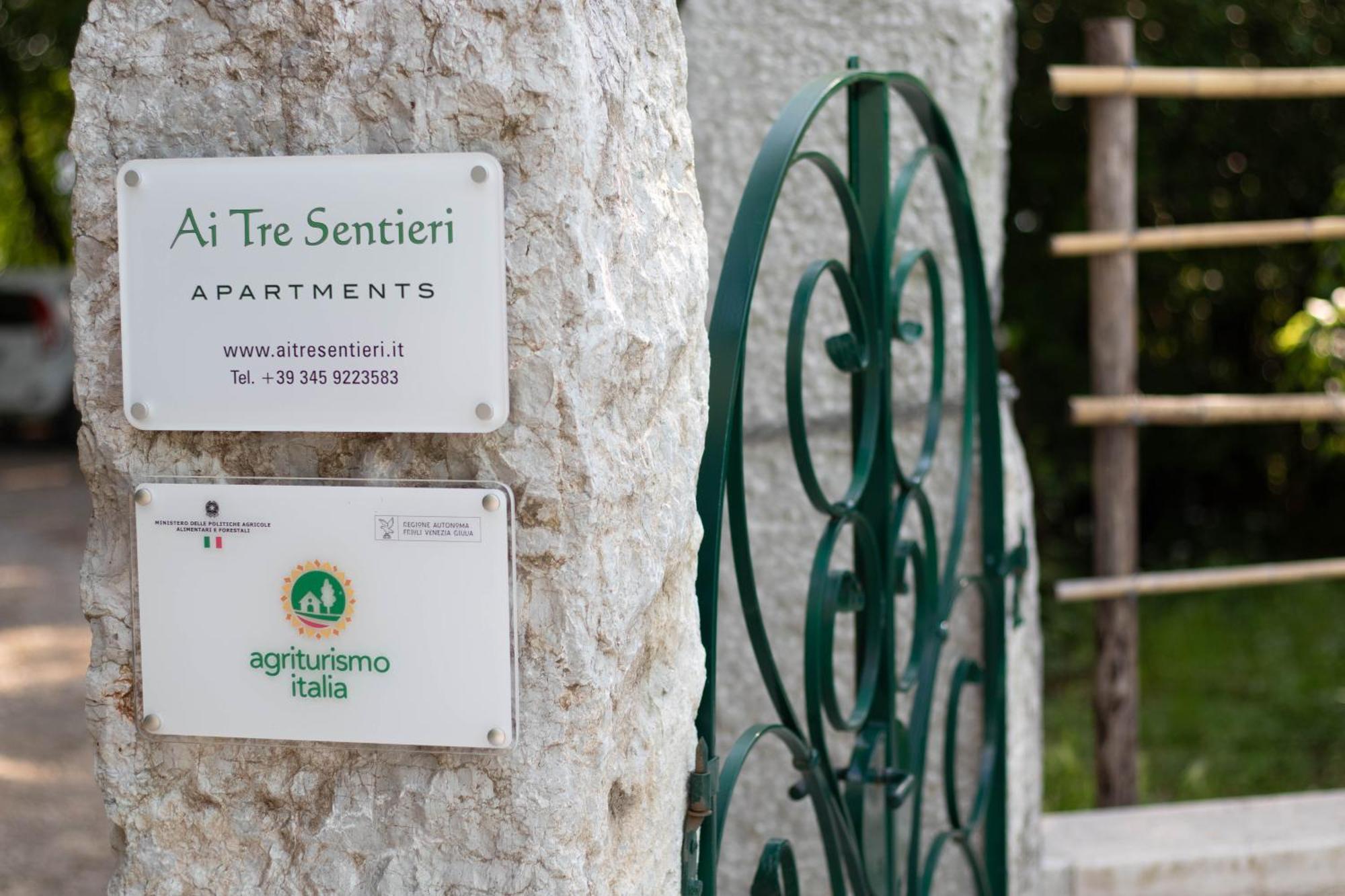 Agriturismo Ai Tre Sentieri เอาริซีนา ภายนอก รูปภาพ